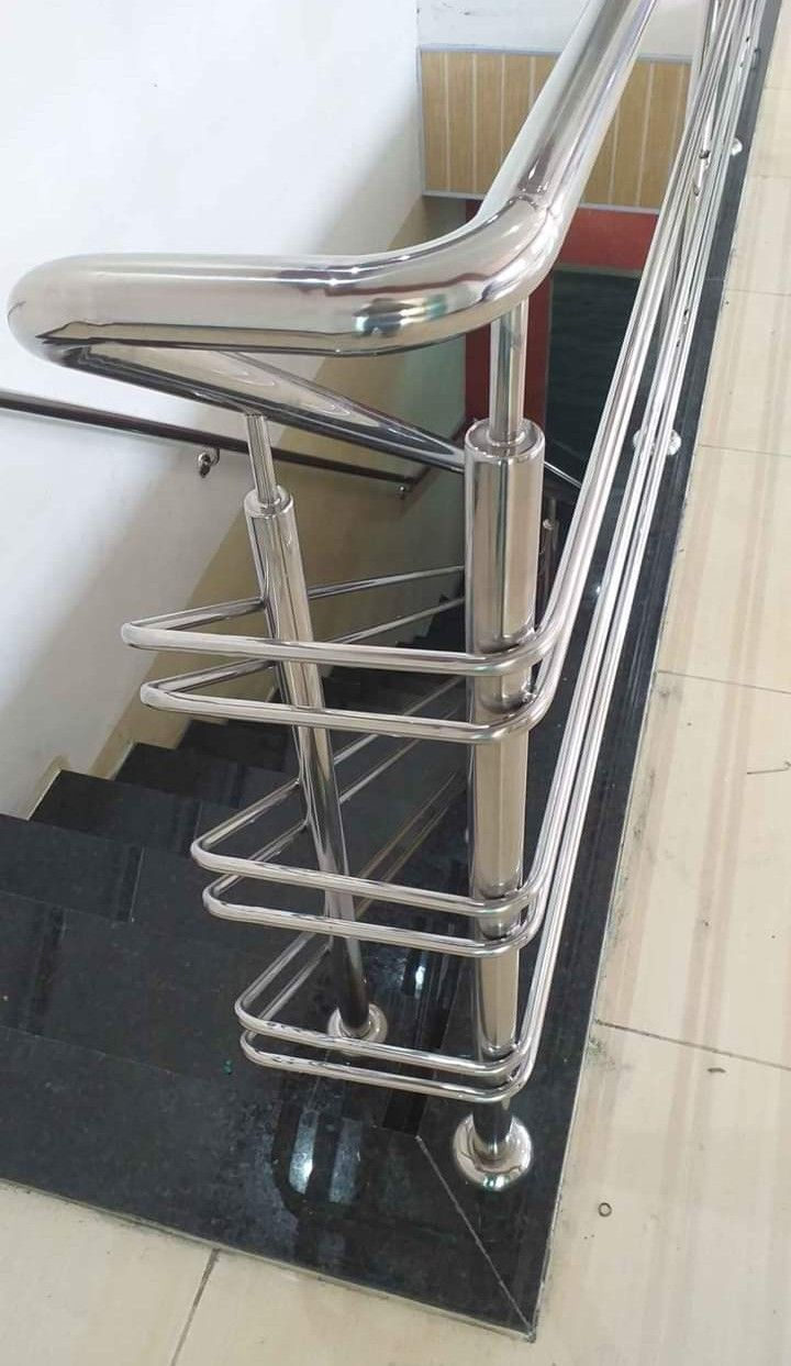 Spider Tutuculu Camlı Korkuluk